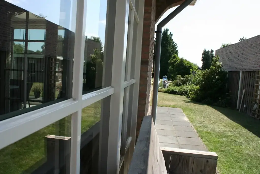 Buitenschilderwerk kozijnen vrijstaande woning Almelo - Effingschilderwerken.nl